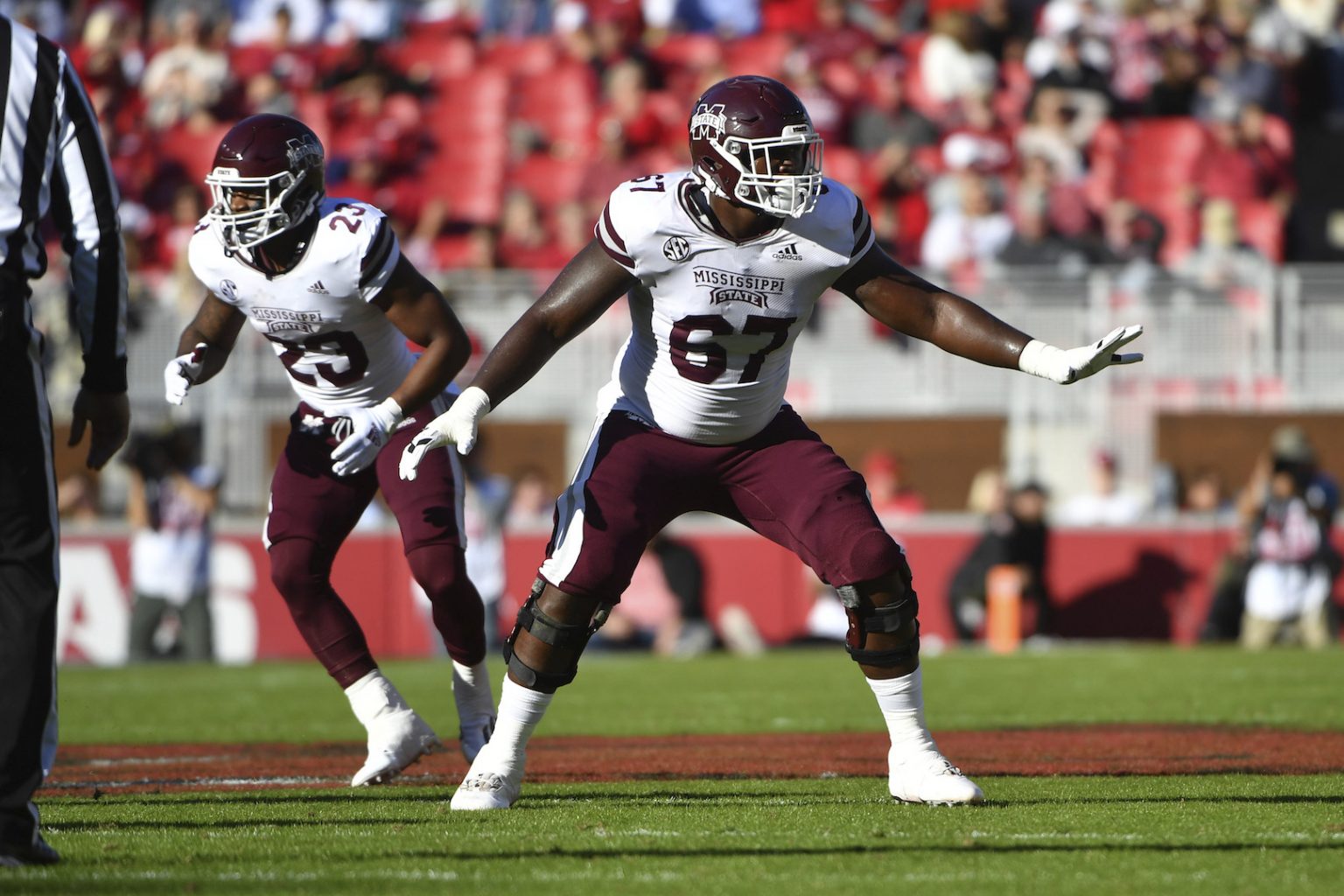 Charles Cross NFL Draft scouting report 40 time